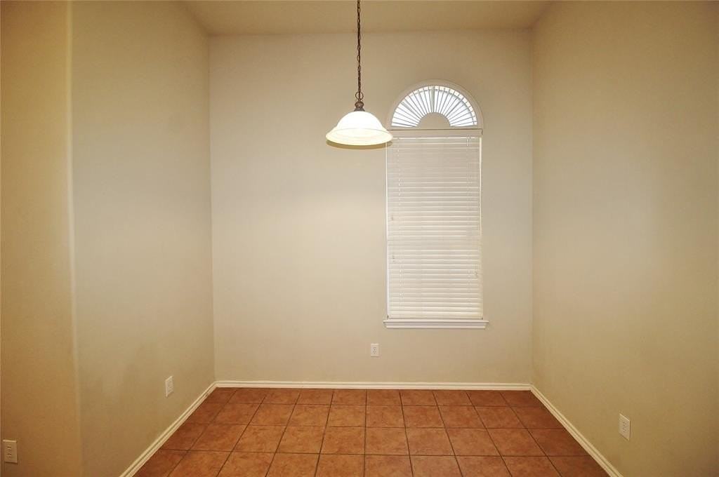 314 Cascade Dr - Photo 6 of 24