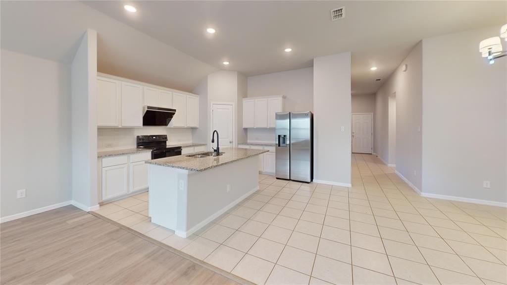 214 Crescent Ave - Photo 4 of 17