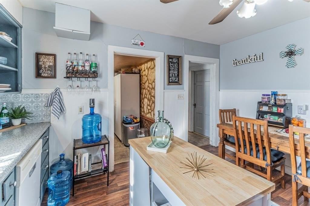 1605 Franklin St - Photo 6 of 25