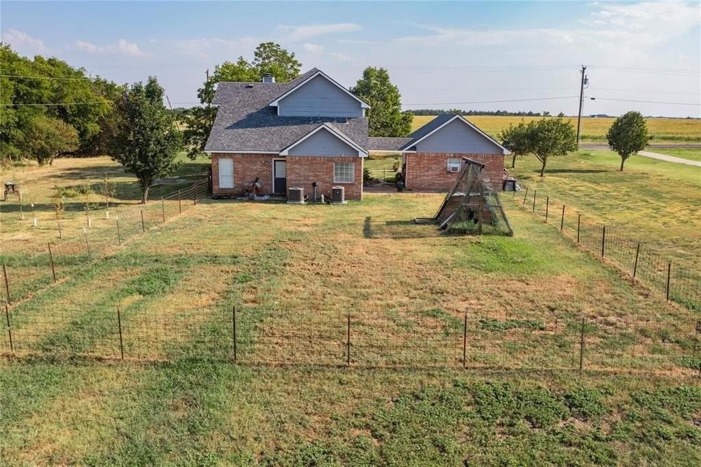 6135 Fm 547 - Photo 4 of 15