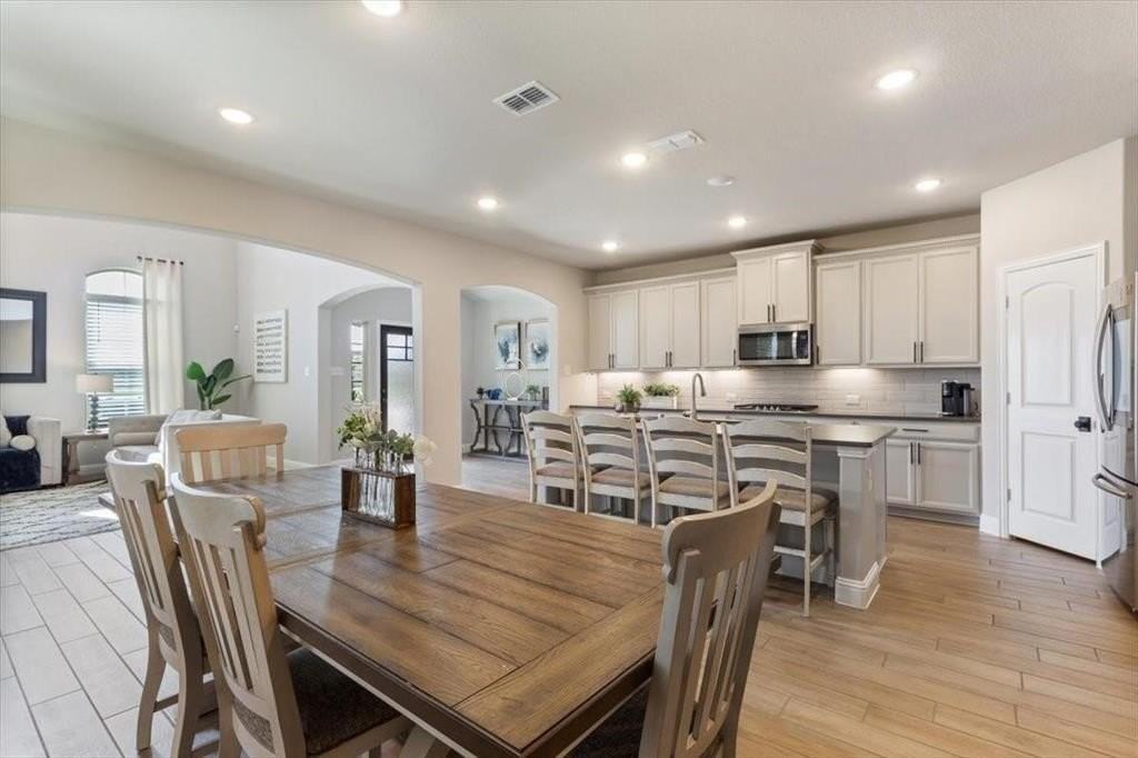 7313 Willow Thorne Dr - Photo 6 of 20