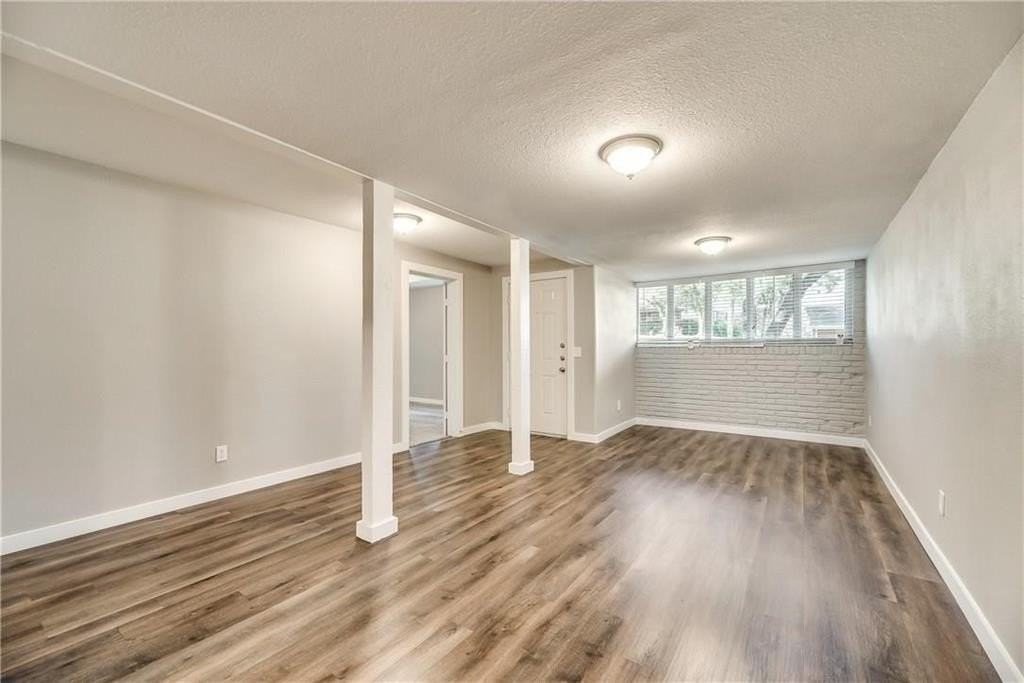 1622 Whitedove Dr - Photo 3 of 23