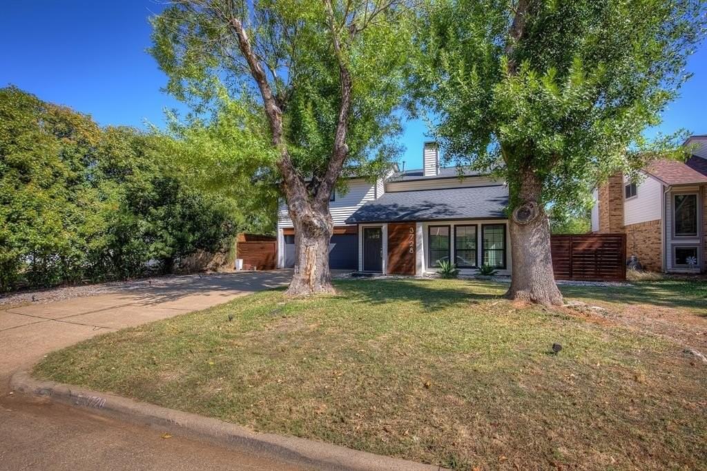 3728 Blue Bonnet Ct - Photo 3 of 40