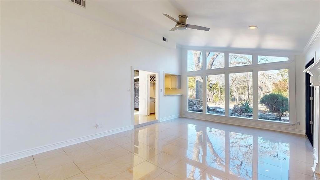 2821 Dove Pond Dr - Photo 7 of 40