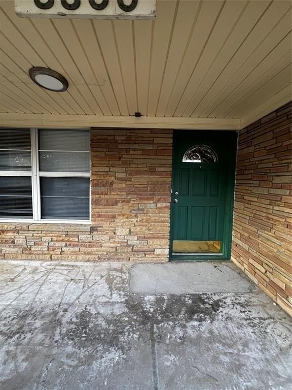 8300 Doreen Ave - Photo 3 of 23