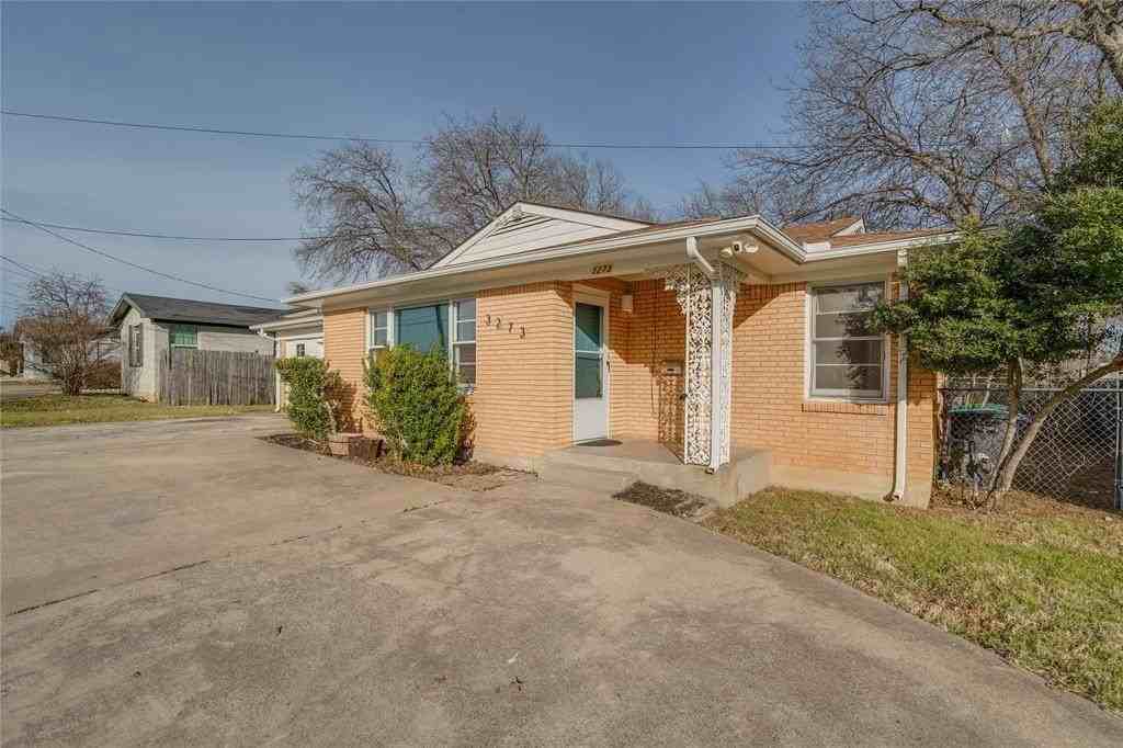 3273 Lackland Rd - Photo 4 of 40