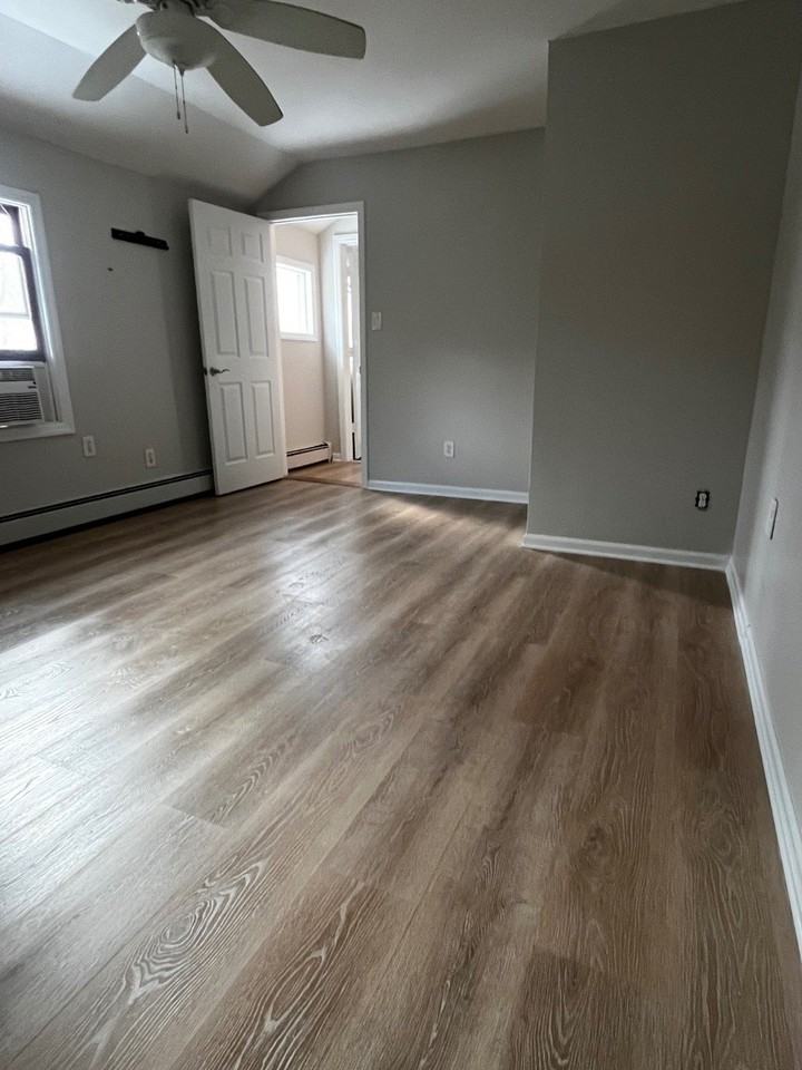 21 Eugene St - Photo 7 of 12