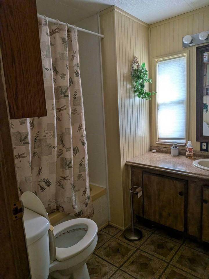 28513 S Palm Court Dr - Photo 2 of 7