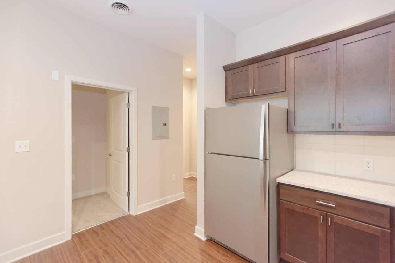 101 Nott Ter #206 - Photo 4 of 14