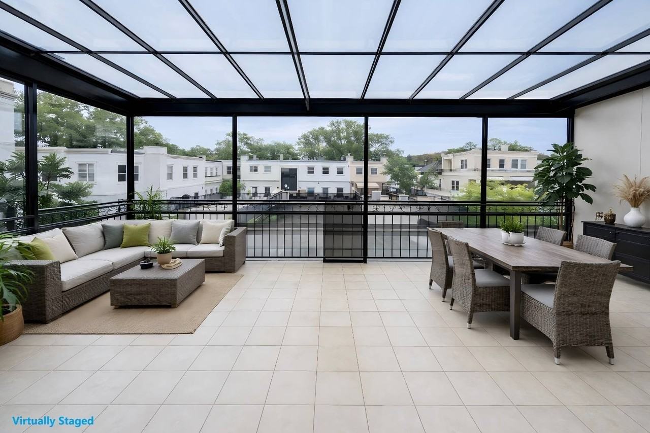 10852 63rd Dr #2 - Photo 3 of 12