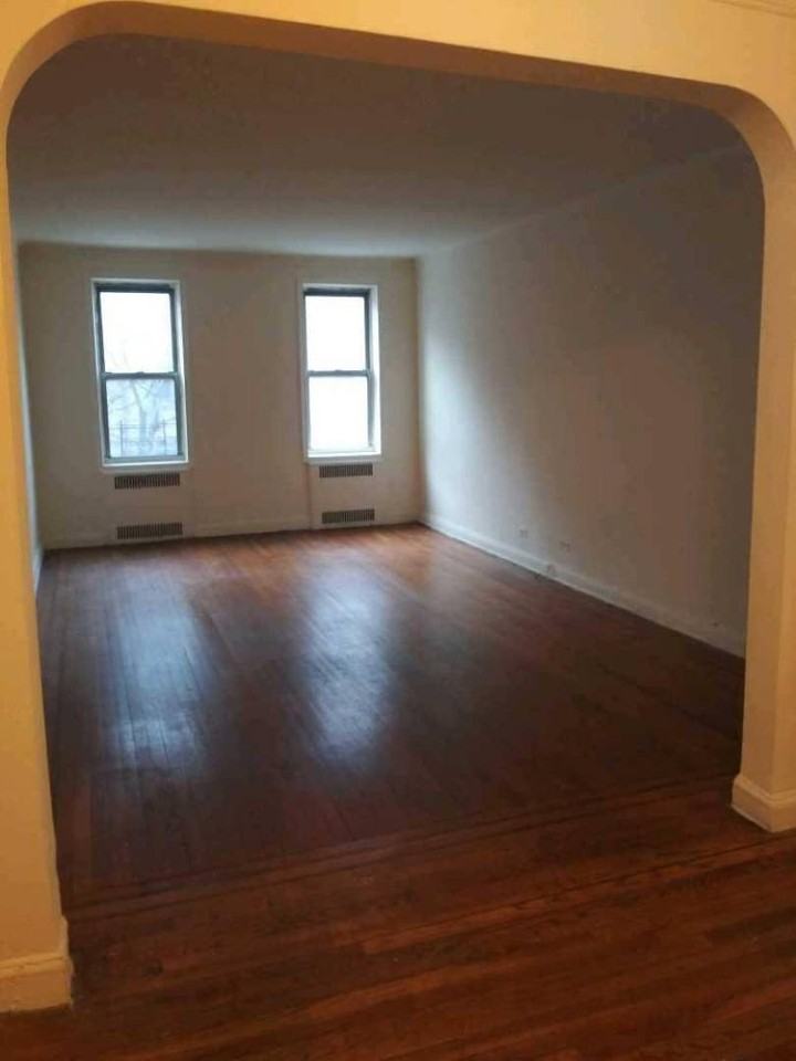 Whitney Ave - Photo 2 of 8