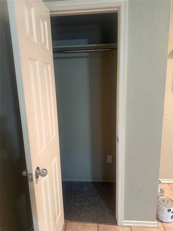 3705 Matthew Dr - Photo 5 of 23