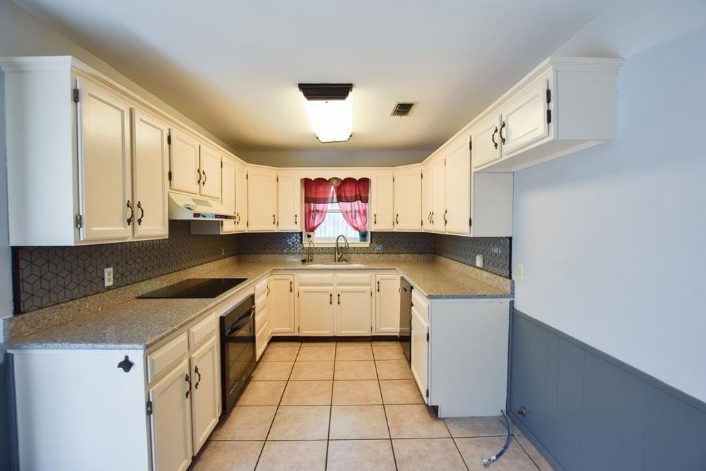 4504 Cloudcroft Ct - Photo 7 of 26