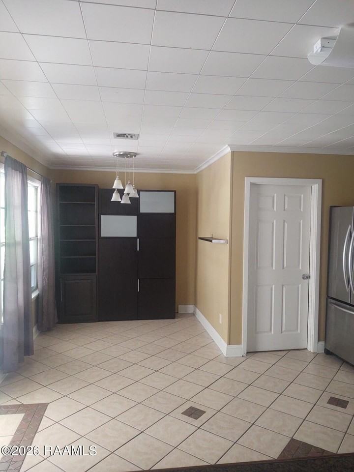 108 Billeaud Ln - Photo 5 of 17