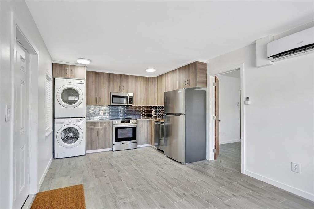 1000 Sw 30th St #1 - Photo 2 of 21