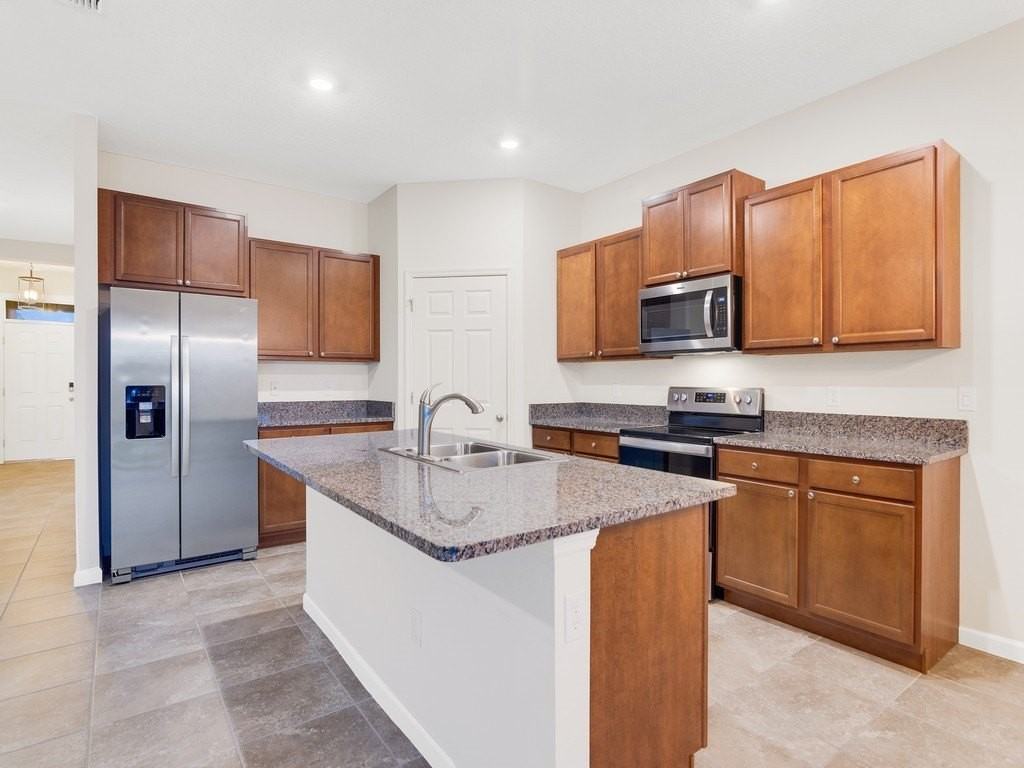 6780 Canterbridge Dr - Photo 6 of 35