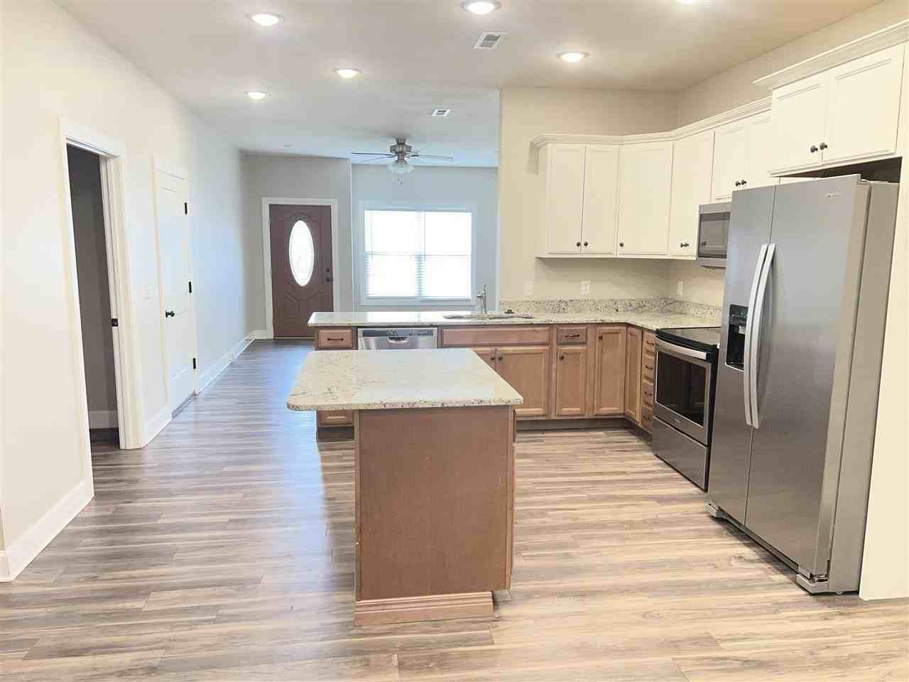 1126 Springfield Blvd - Photo 3 of 15