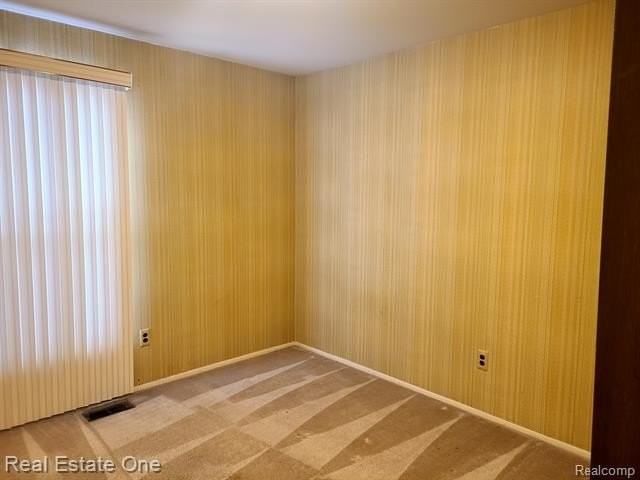 29540 Red Leaf Dr - Photo 5 of 15