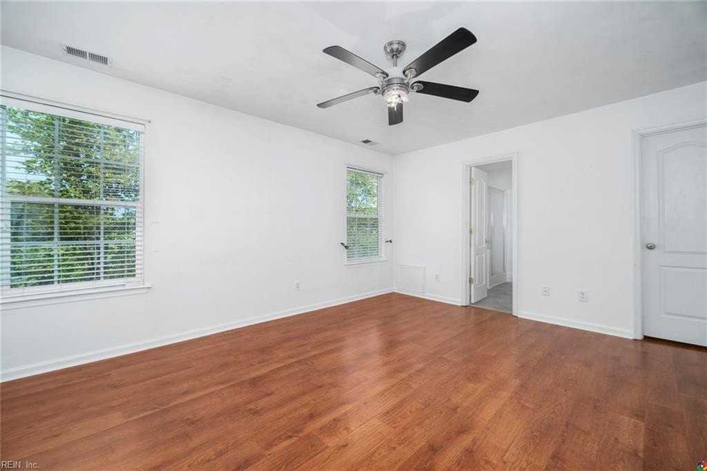 1501 Yountville Ct - Photo 6 of 9