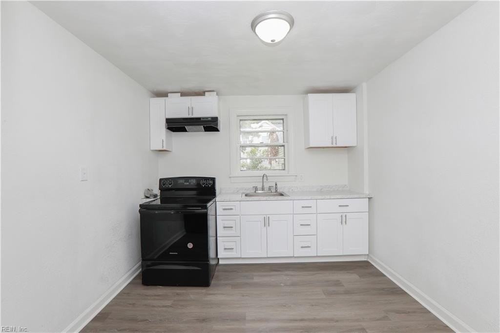 4729 Pinehurst Ave #C - Photo 7 of 21