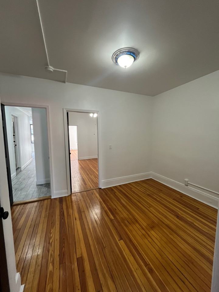 6418 Fresh Pond Rd Unit 1 #1 - Photo 3 of 17