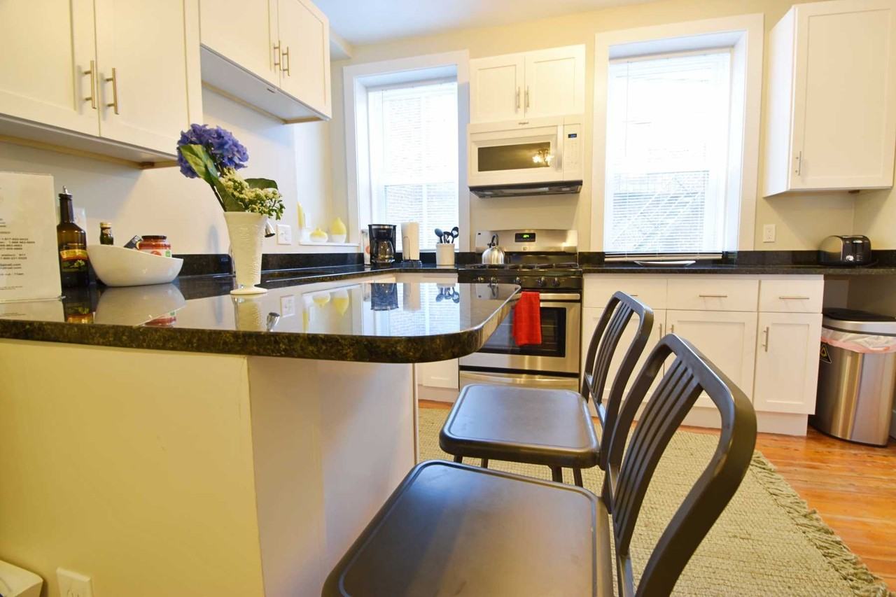 Moon St - Photo 3 of 14