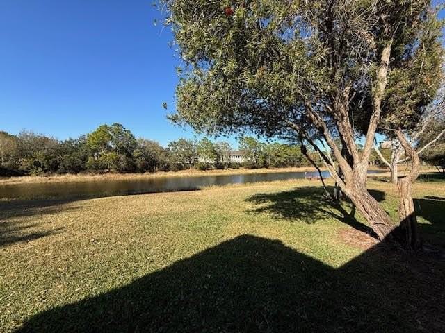 1665 Sw Harbour Isles Cir #17 - Photo 4 of 47