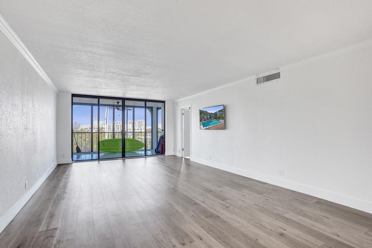 1631 Riverview Rd #507 - Photo 6 of 25