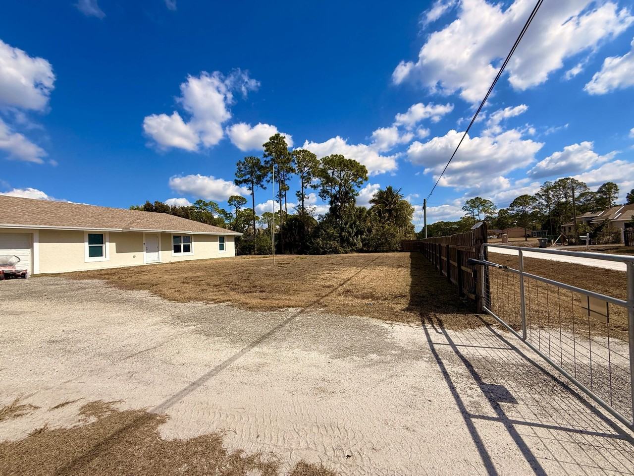 15859 68th Ct N - Photo 2 of 47