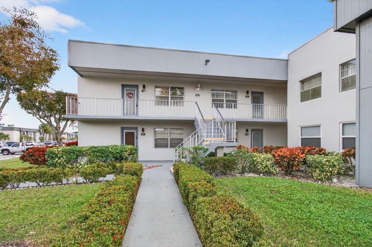 292 Piedmont G - Photo 2 of 50