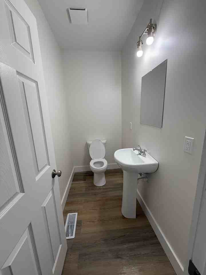 1023 S 25th St - Photo 7 of 12