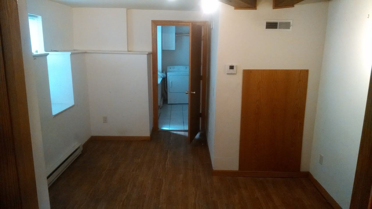 405 S Page St #3 - Photo 4 of 7