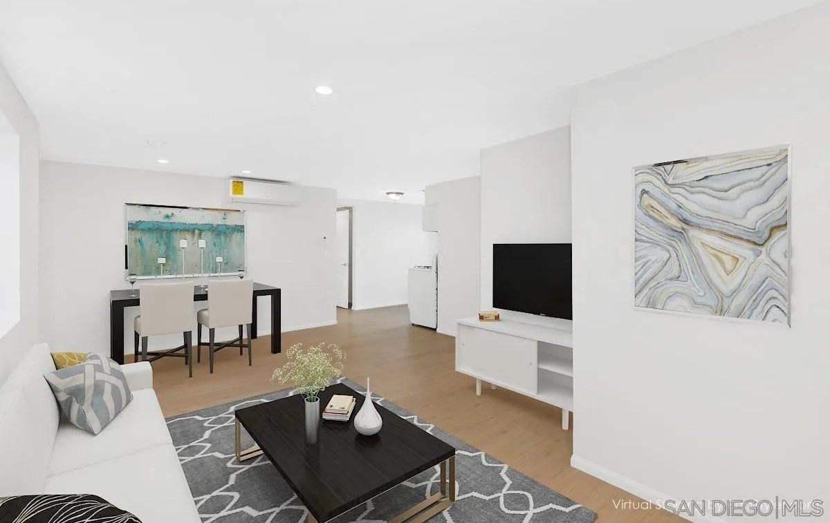 2848 Morningside St - Photo 3 of 9