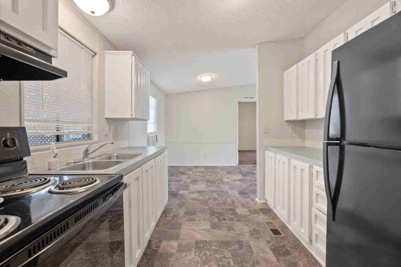 6551 W Shalom Ct - Photo 7 of 21