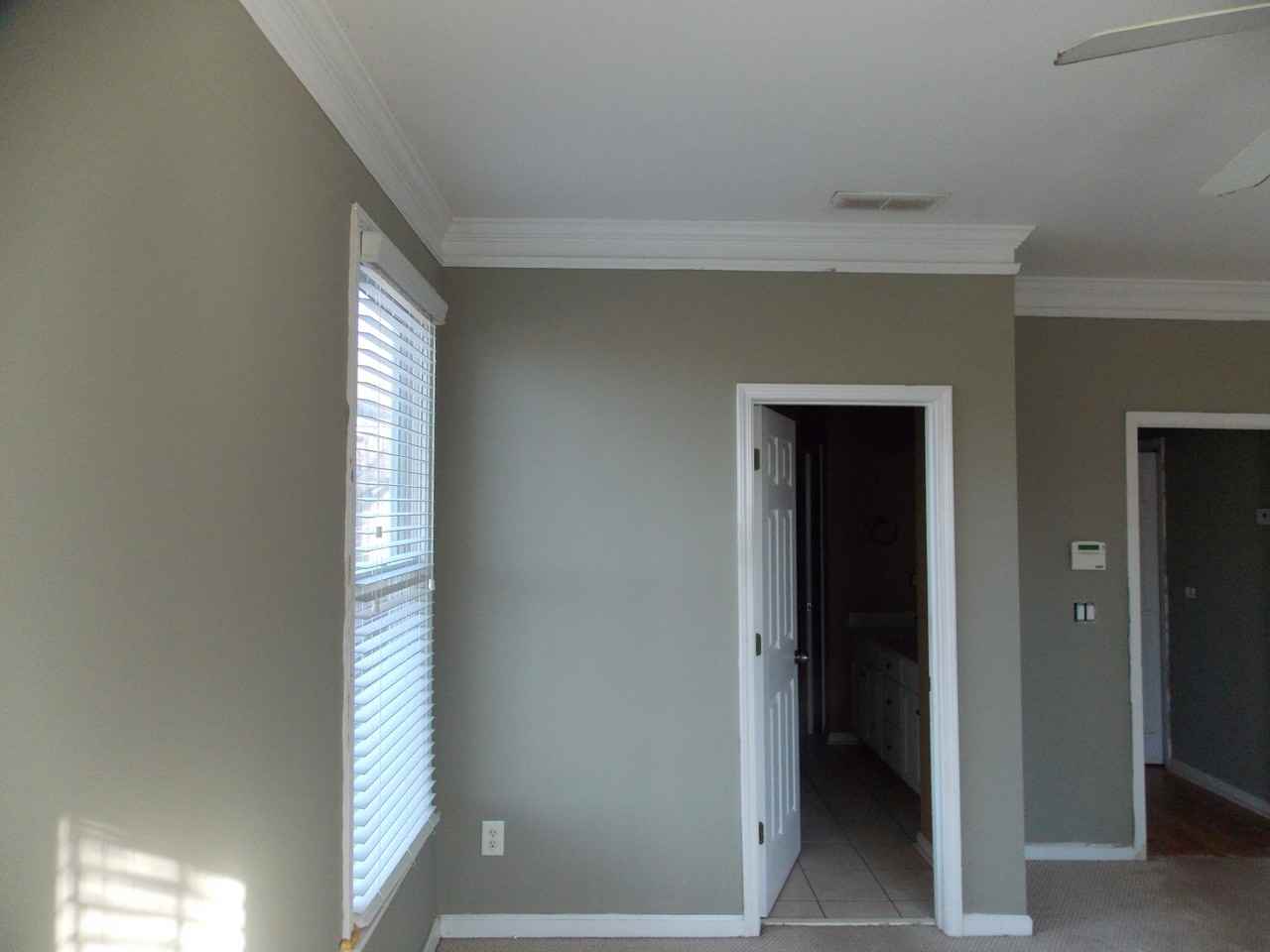 1378 Lucile Ave Sw - Photo 7 of 15