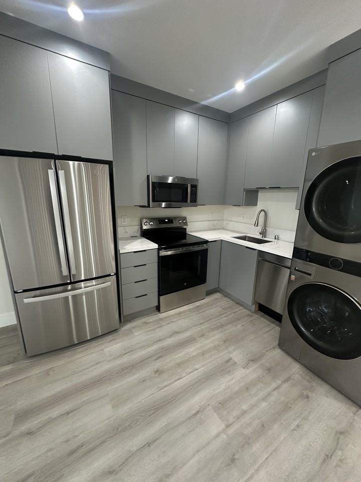 3443 W 171st St #3 - Photo 3 of 13