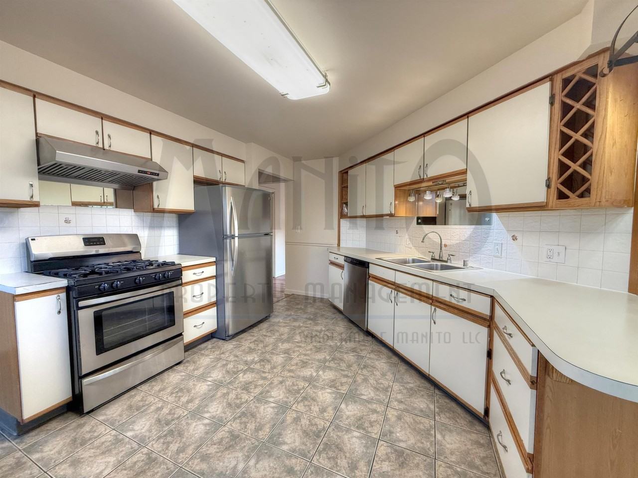 1210 W Warn Way - Photo 4 of 20