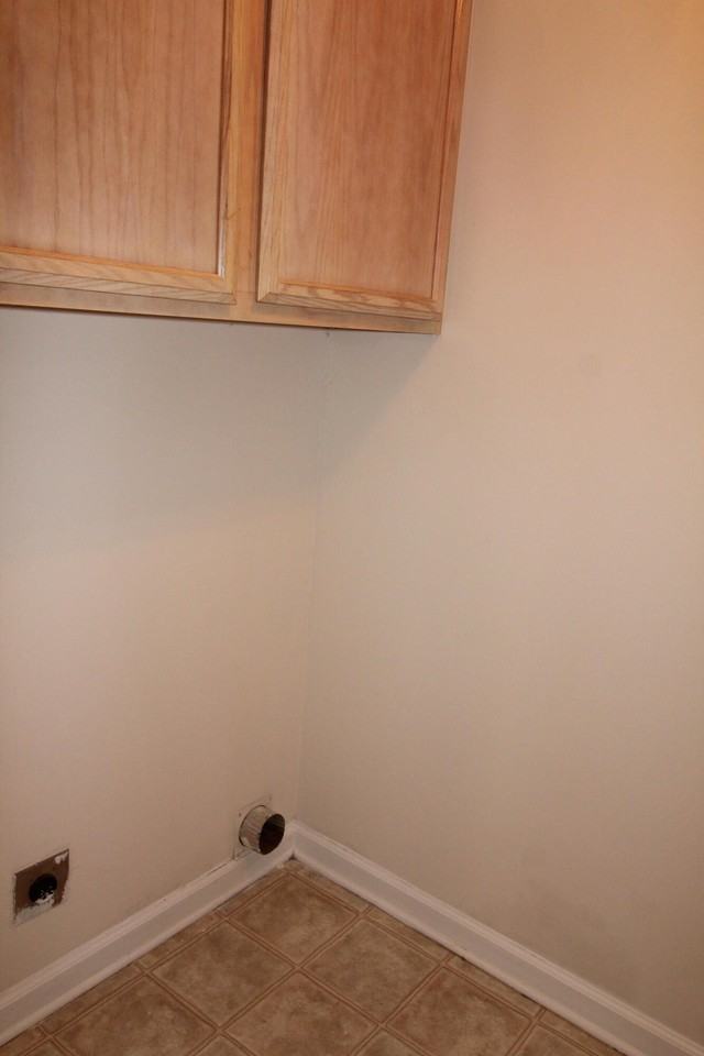 1225 Tryon St - Photo 7 of 14