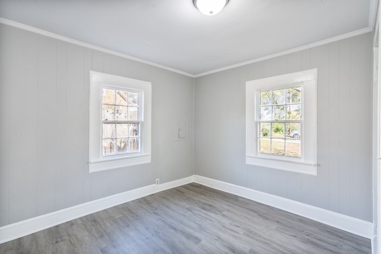 611 E Main St - Photo 3 of 15