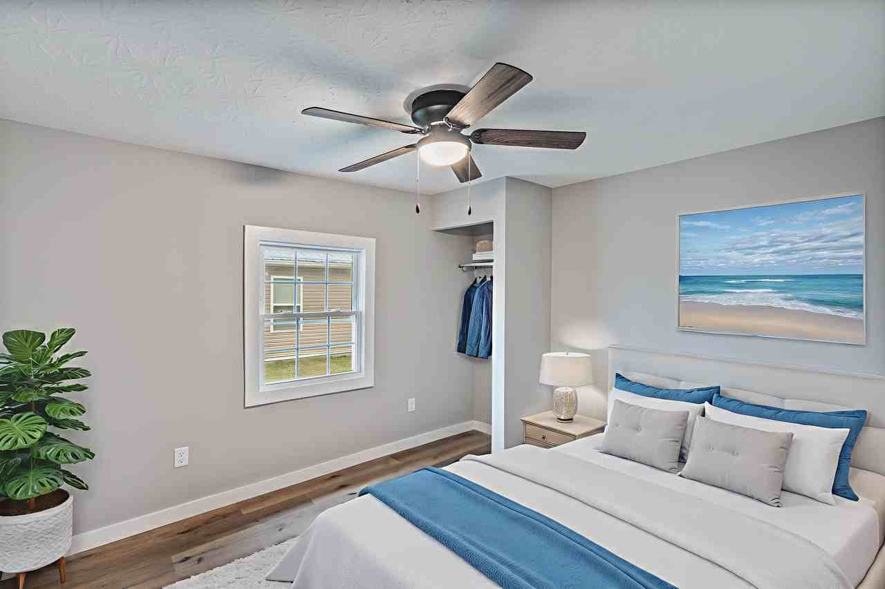 1442 Magnolia St - Photo 2 of 14