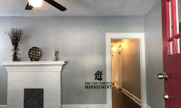 804 Moreland Ave Se - Photo 4 of 11