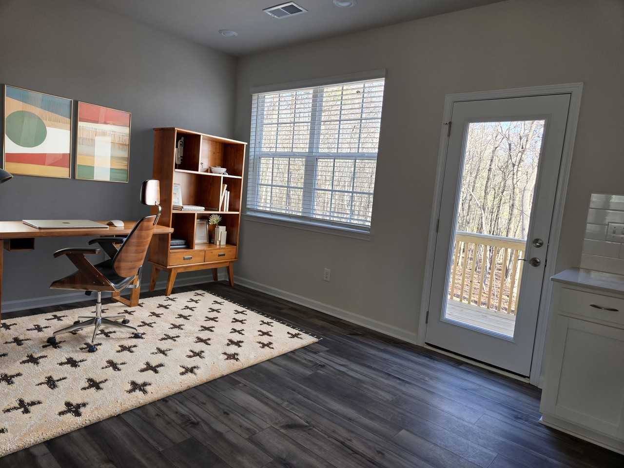 1040 Bandon Dr - Photo 5 of 5