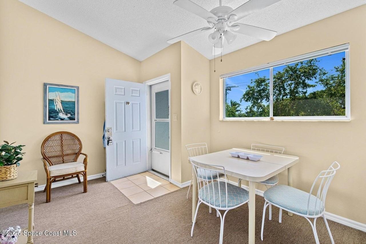 626 Beach Park Ln Unit V266 #V266 - Photo 3 of 37