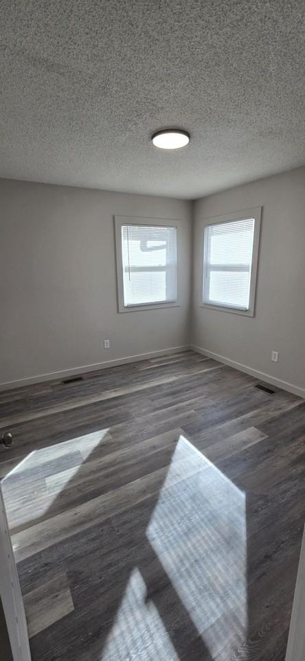 4025 W Pine St - Photo 7 of 16