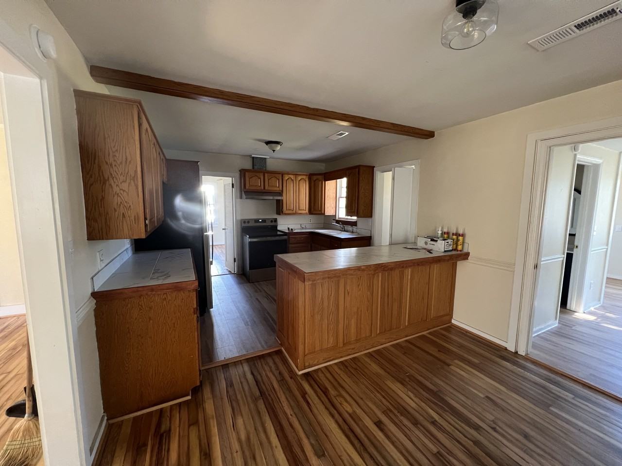 1309 3rd Ave S - Photo 3 of 22