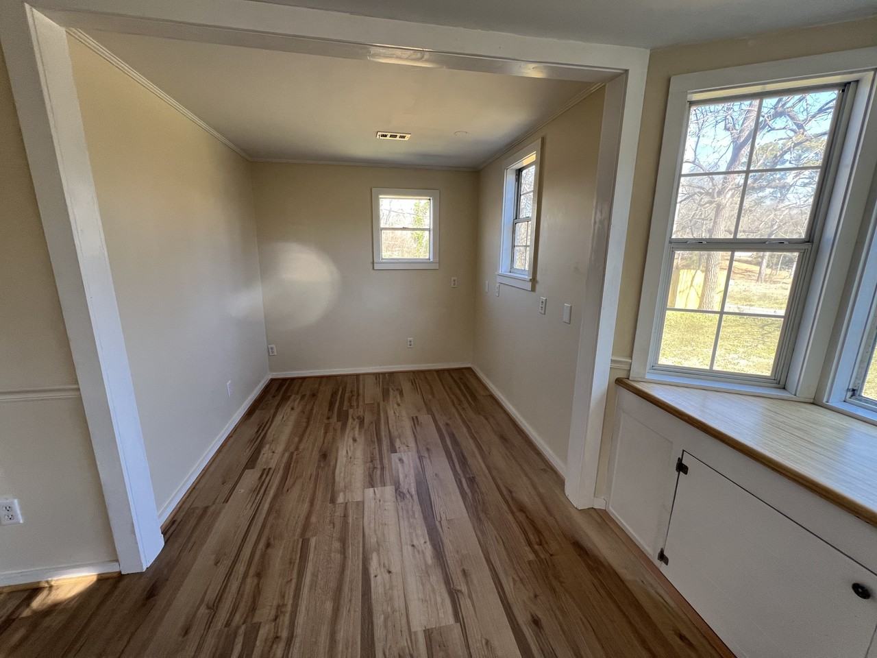 1309 3rd Ave S - Photo 6 of 22