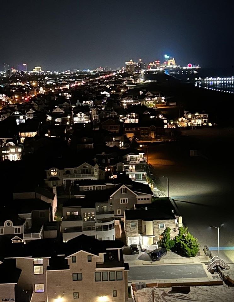 9100 Beach - Photo 5 of 22