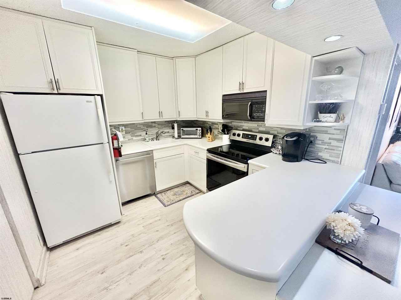 9100 Beach - Photo 6 of 22