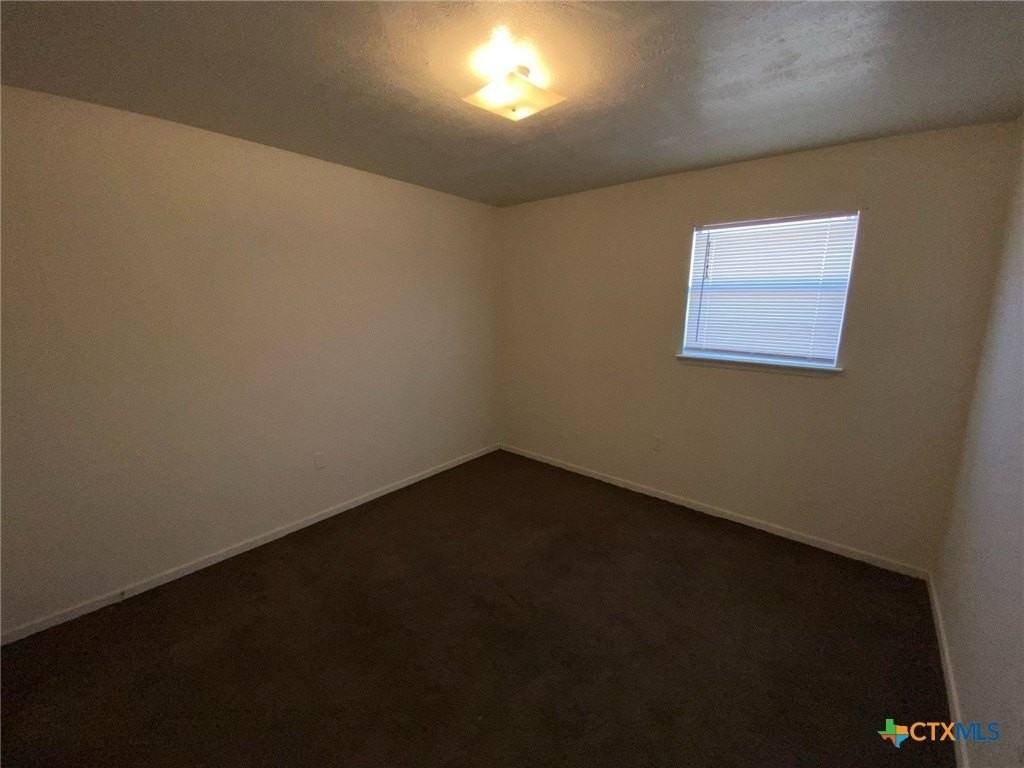 307 Sunset Ln Apt 6 #6 - Photo 5 of 6