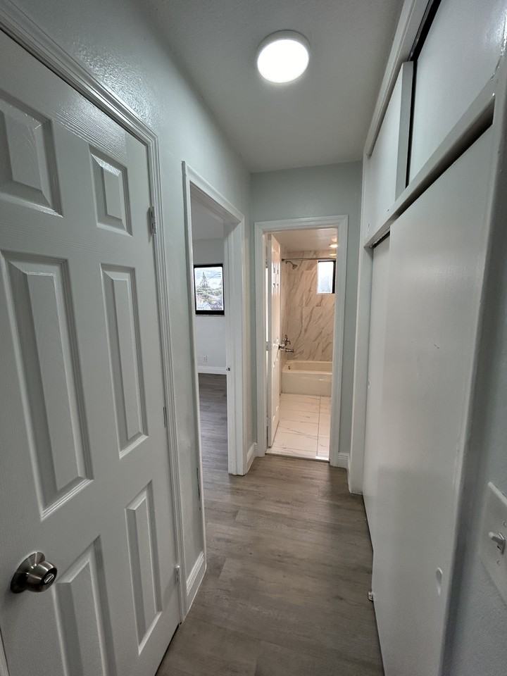 2545 Taft St #205 - Photo 5 of 9